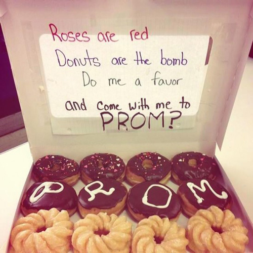 funny-prom-proposals-donuts-bomb