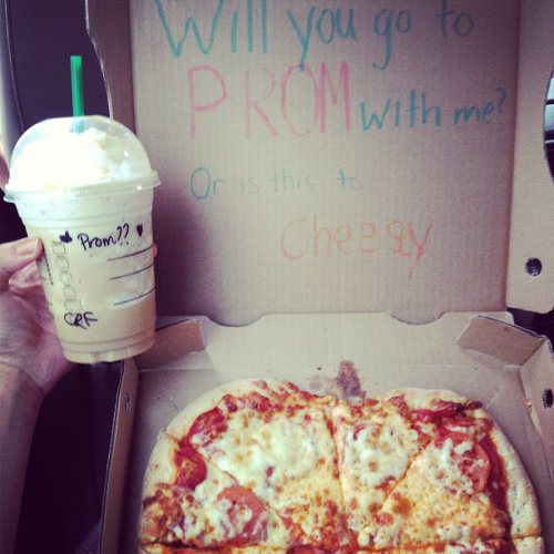 funny-prom-proposals-pizza-cheesy