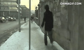 funny-gifs-falling-down-ice