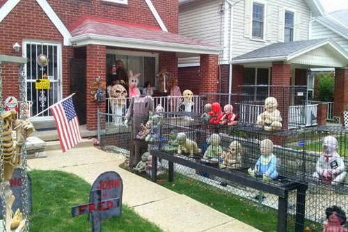 scary halloween decorations